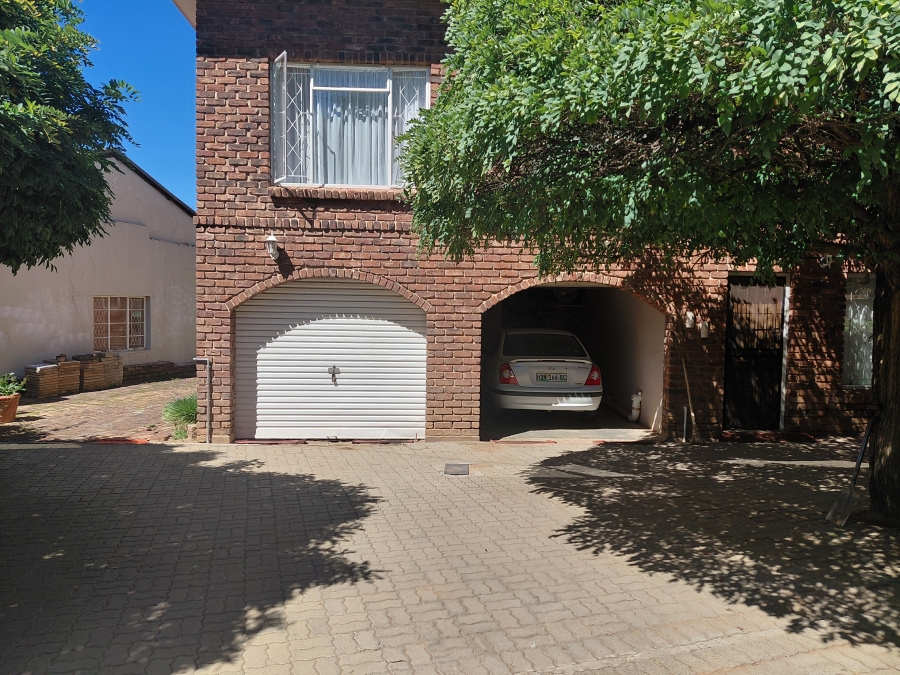 5 Bedroom Property for Sale in Burgersdorp Eastern Cape